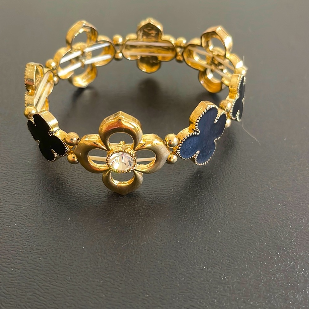 Braclelet in gold and black